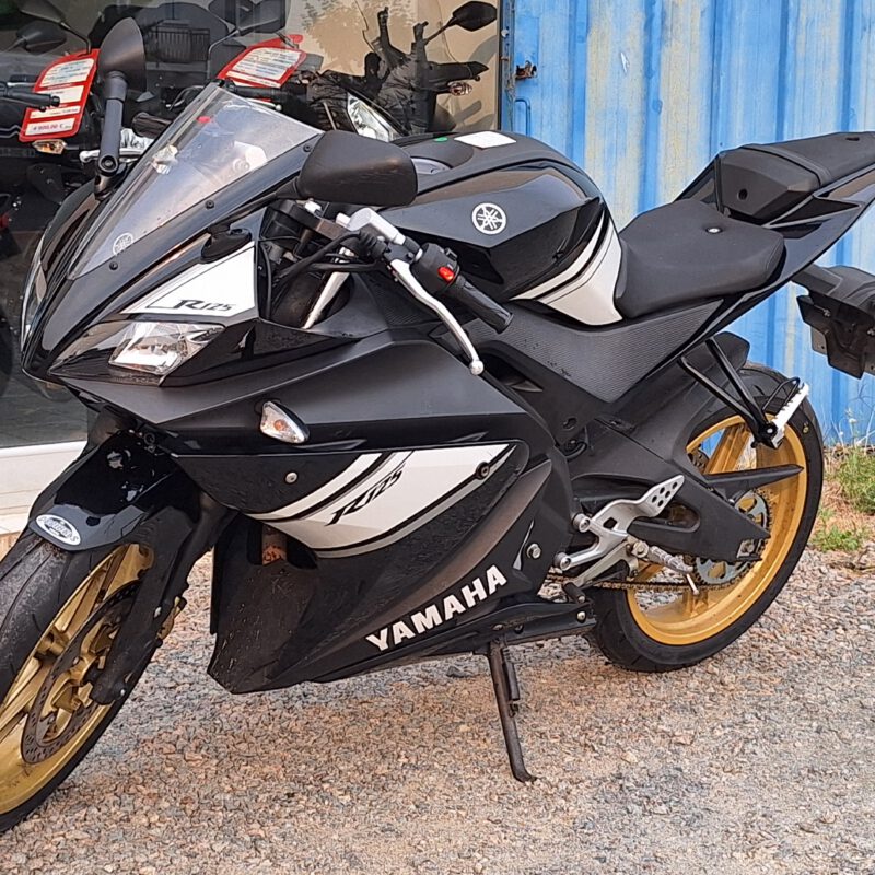 YAMAHA YZFR 125