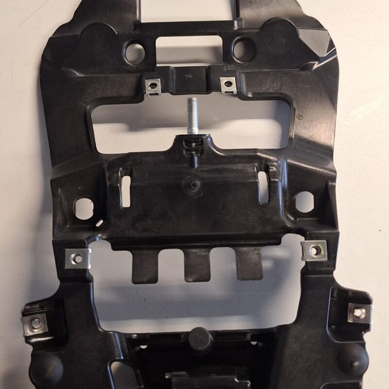 YAMAHA MT 125 (14/19) support batterie