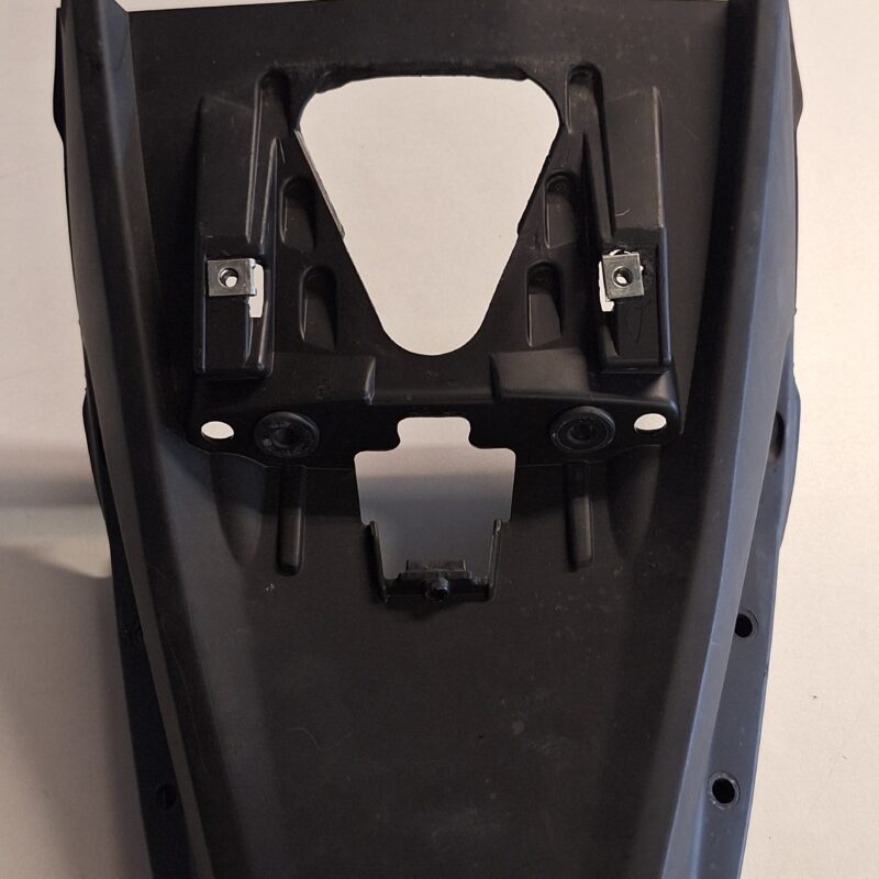 YAMAHA MT 125 (14/19) passage de roue