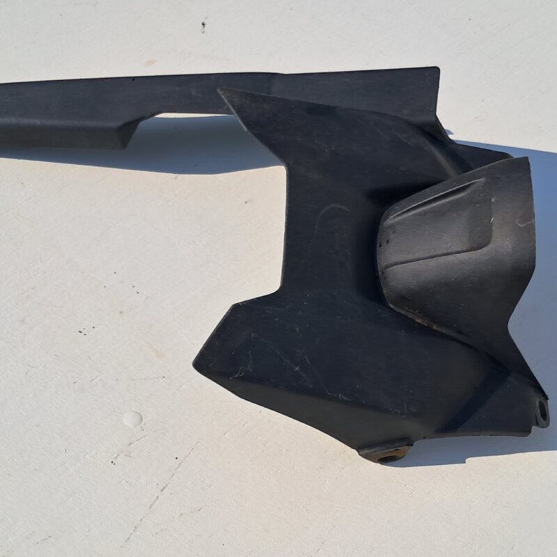 YAMAHA MT 07 (14/17) ras de roue AR