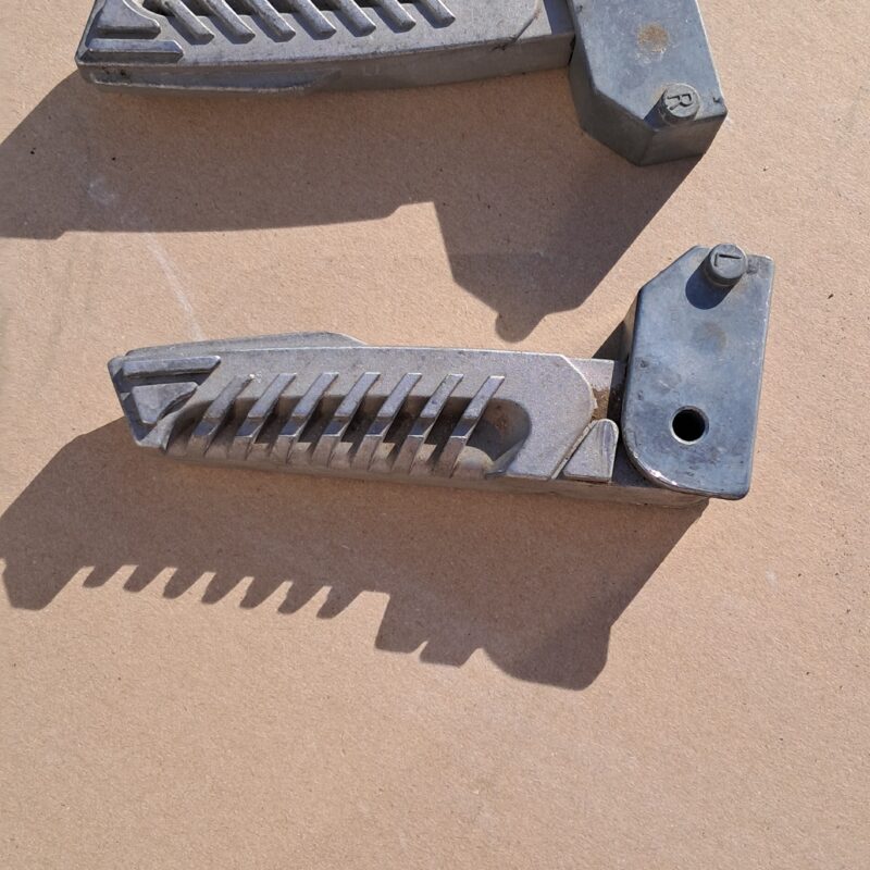 KYMCO LIKE 50 4temps (2020) câles pieds arrière (paire)